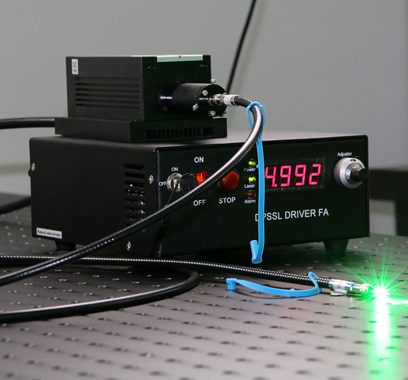 532nm 800mW Green Fiber coupled laser with power supply